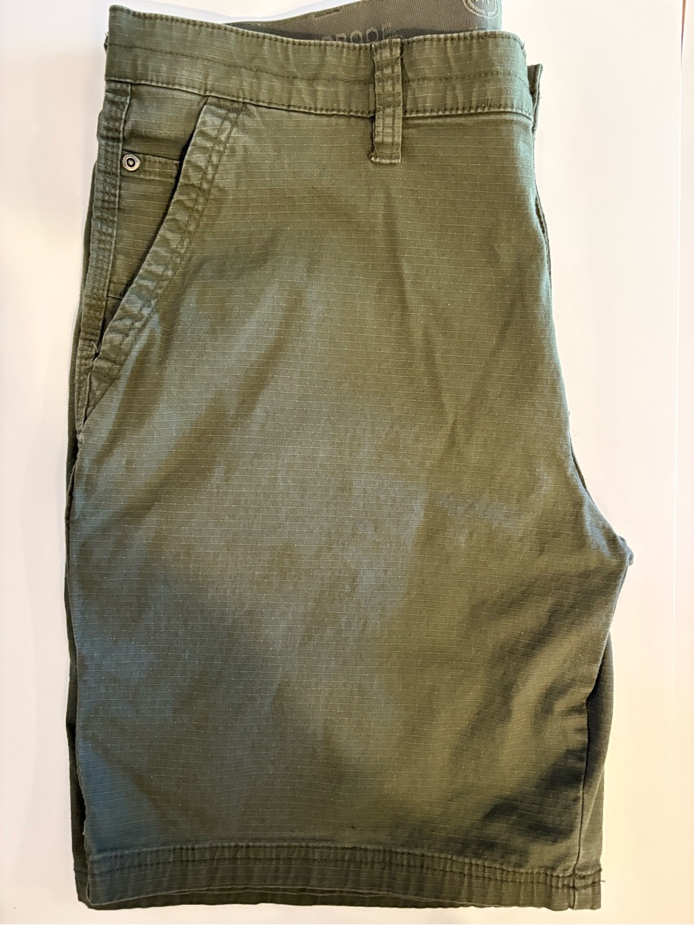 Weatherproof Men’s Stretch Ripstop Trail Utility Shorts Size 38